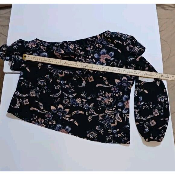 Belle Sky Women's Small One Shoulder Lined Black Floral Ruffle Blouse Top NWT - Picture 6 of 9